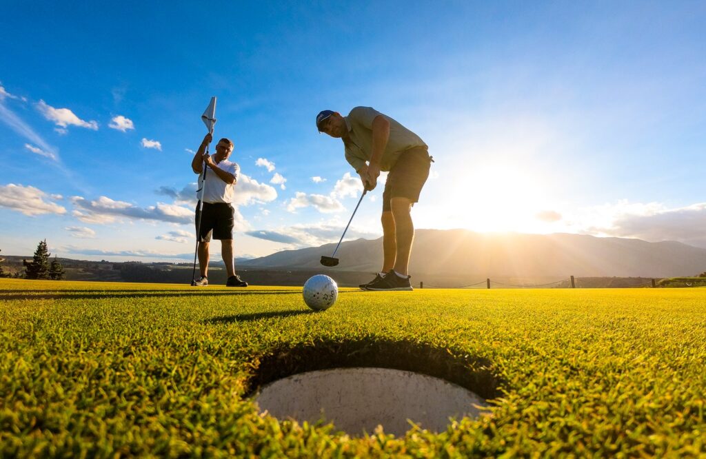 8 Alasan Mengapa Golf Menjadi Begitu Populer?